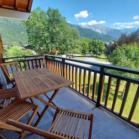 Apartment Cosy Avec Balcon, Proche Du Centre Et Skibus, Garage Inclus - Fr-1-624-112 *