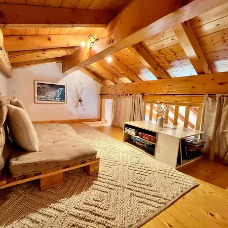 Cosy Avec Balcon, Proche Du Centre Et Skibus, Garage Inclus - Fr-1-624-112 Appartement *
